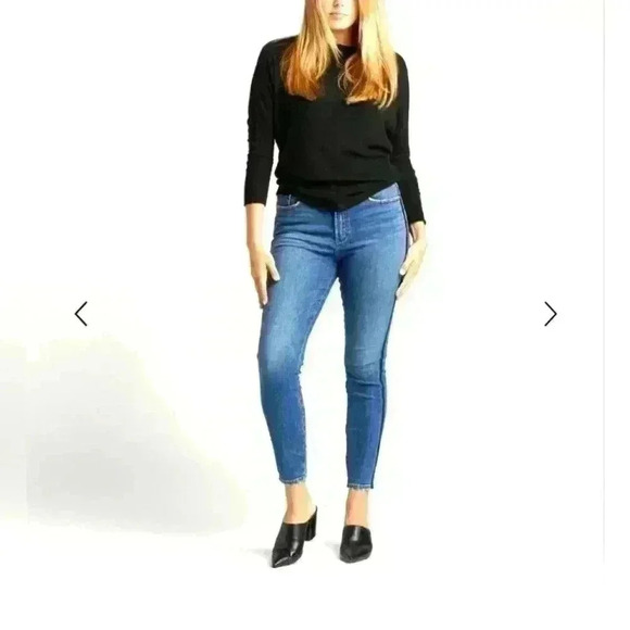 SILVER Calley Super High Rise Skinny Jeans - Picture 1 of 9